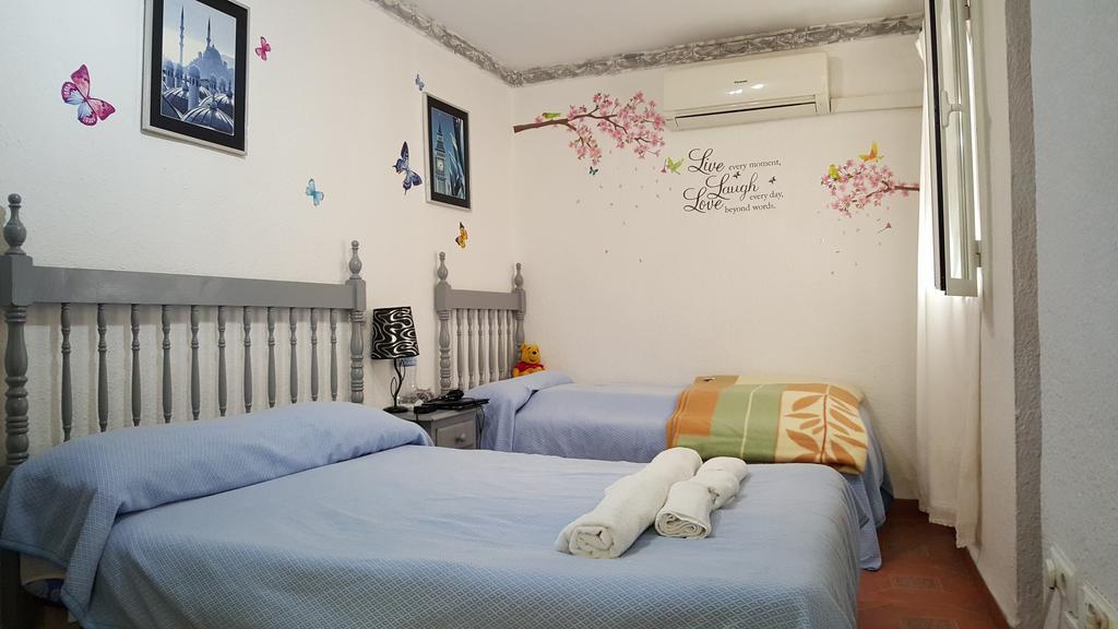 Hotel Giraldilla Sevilla Zimmer foto